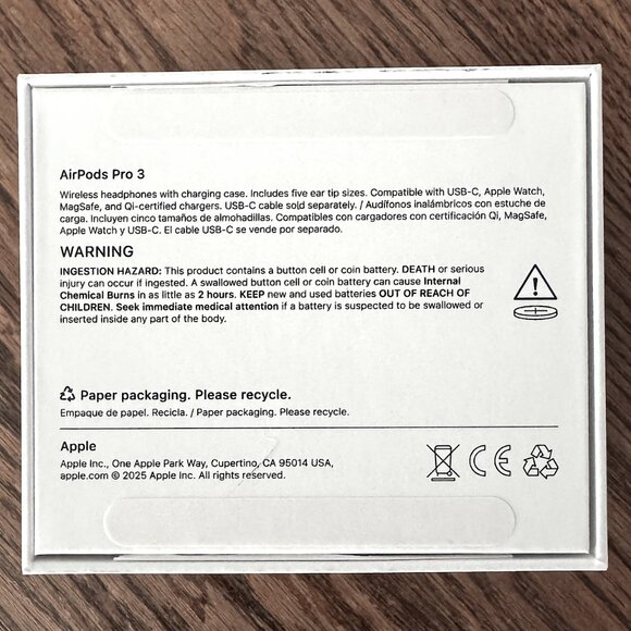 NWT Apple AirPods Pro 3 - Includes 2 cases and 4 Extra Ear Tips - Model A3063 - Picture 12 of 14